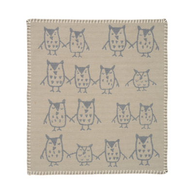 Hand in hand owls