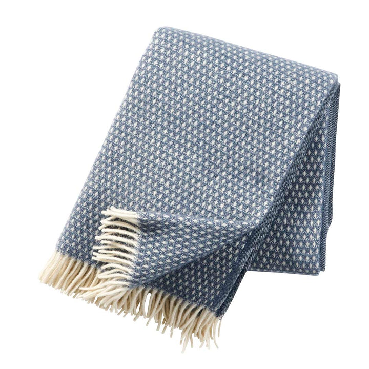 209206-Knut-smokey-blue-